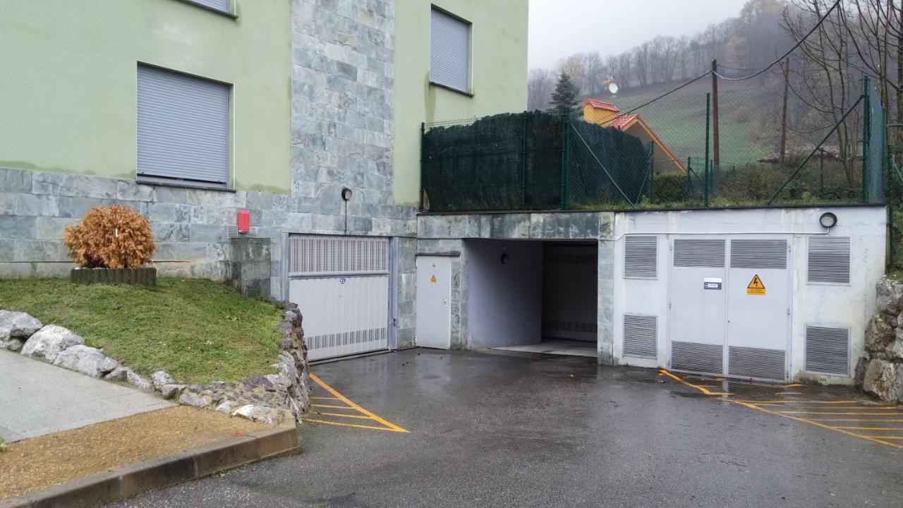 Apto. De Montana La Campa En Felechosa Luaran gambar